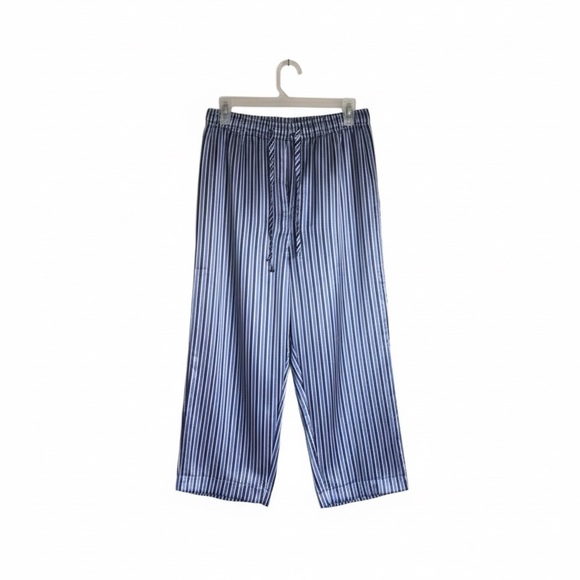 Roundtree & Yorke Stripe Blue and White Mens Pjs - Size Medium - Picture 5 of 13